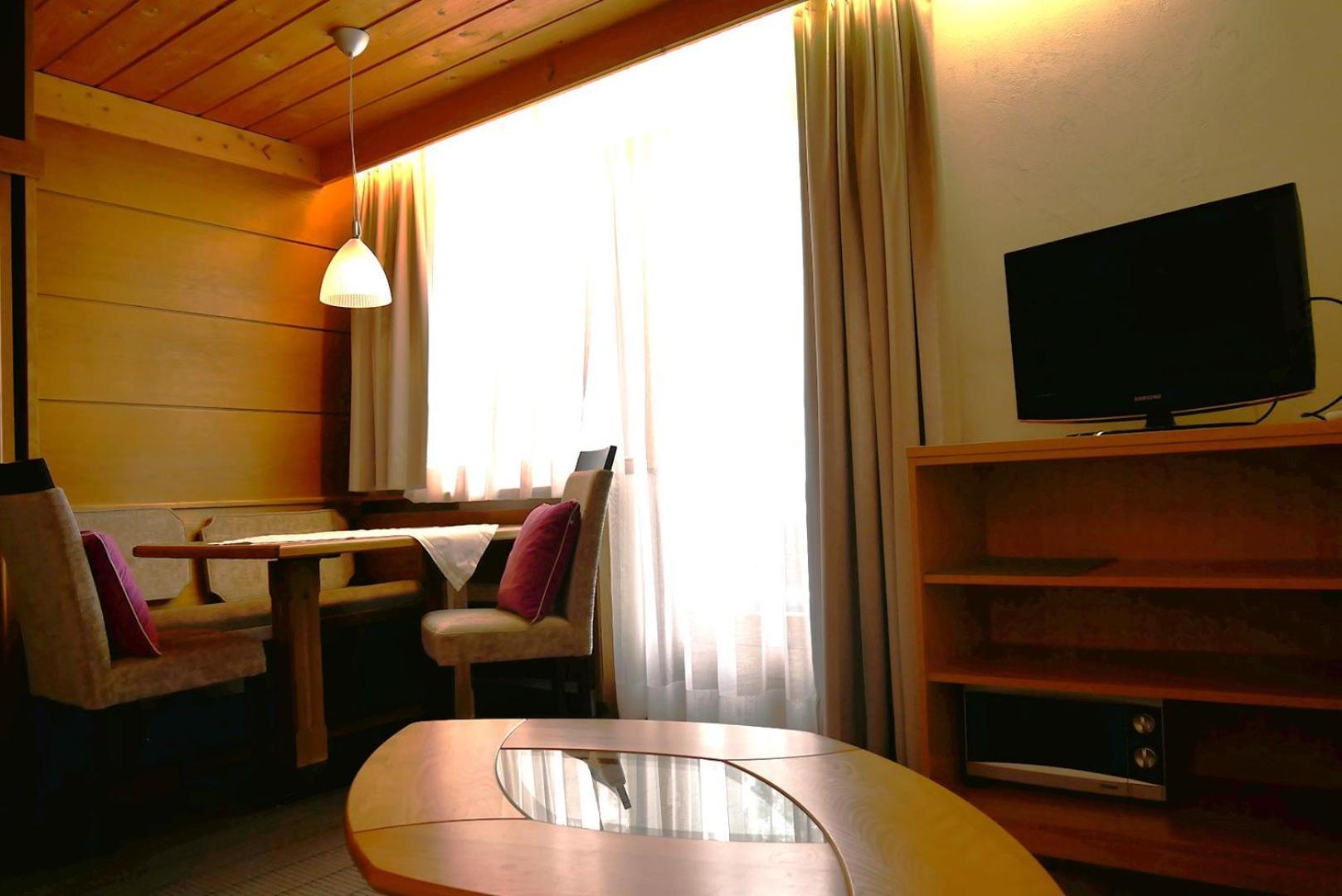 Hotel Garni Bergsonne Samnaun Rom bilde